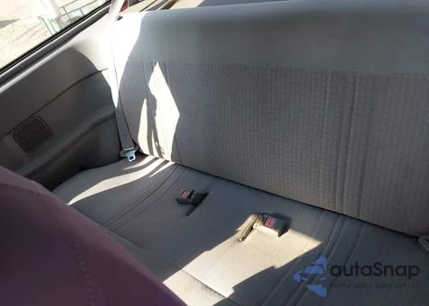 1993 Geo Metro from USA, damaged, VIN 2C1MR2465P6738053